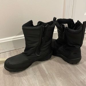 Winter boots